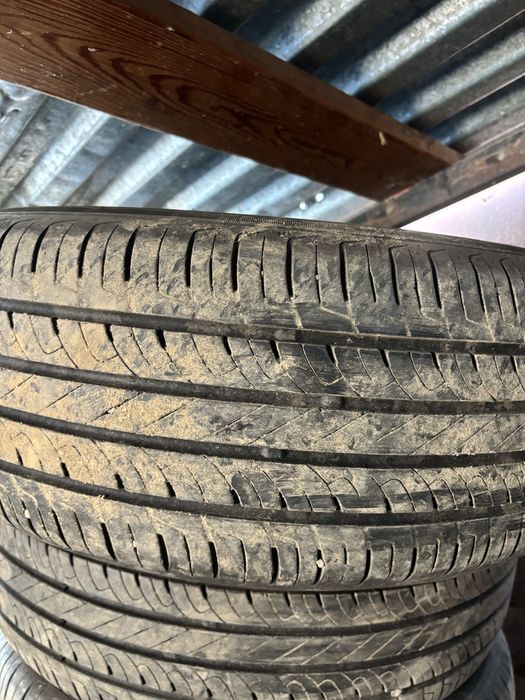 Продам шины почти новый