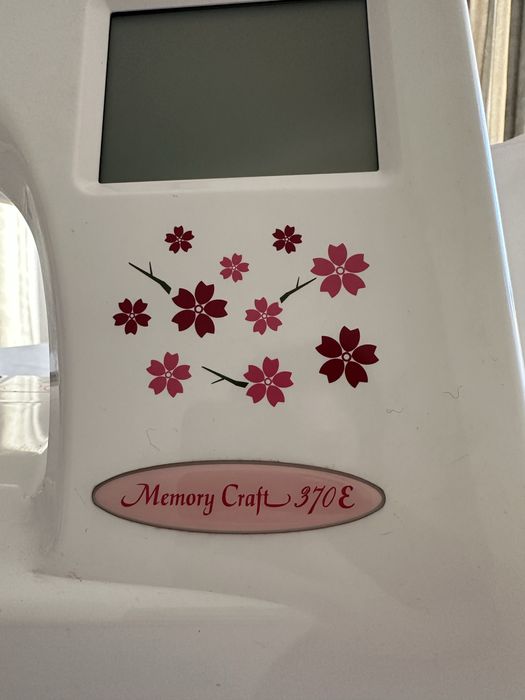 Вышивальная машина Janome MC 370E