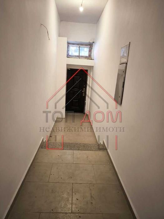 Продава се Тристаен апартамент в Варна, Централна поща - 120 кв.м за 1567 €/кв.м - Снимка #7