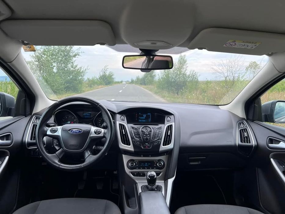 Ford Focus 1.0  125CP  benzina 2014