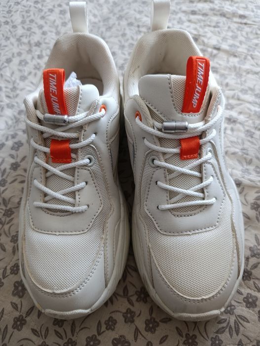 Новая и б/у обувь 36-37р