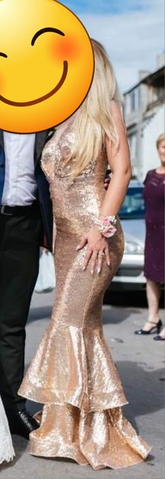 Rochie bby sirena cu spate gol