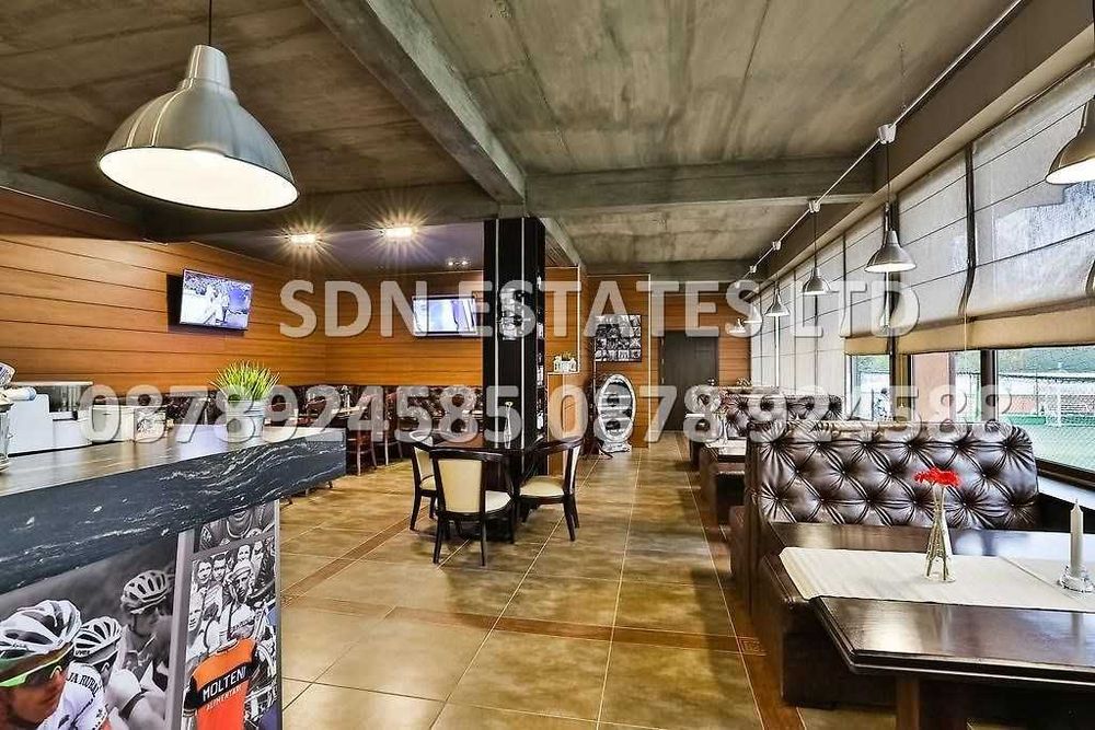 Продава разработен прекрасен хотел в сърцето на Розовата долина