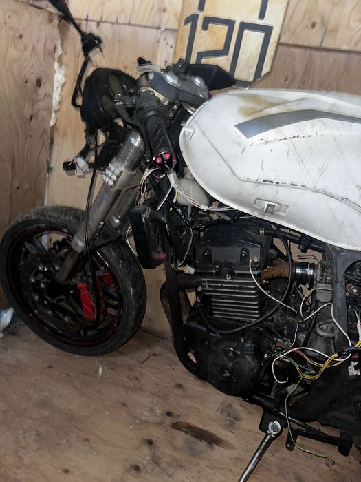 Мотоцикл 320 кубов