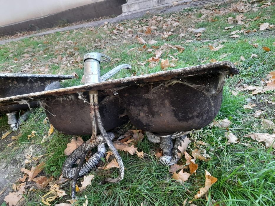 Продам раковины в хор