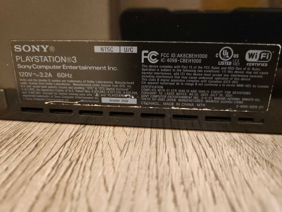 PlayStation 3 (PS3) 60GB (CECHA01), model Full Backwards Compatible