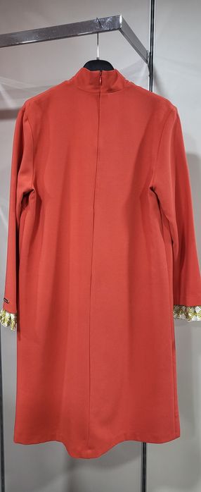 Платье классическое