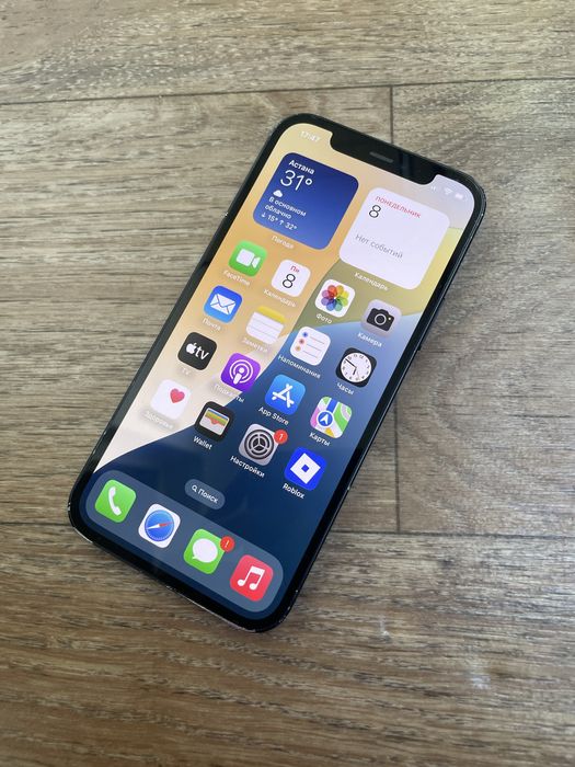 iPhone 12 128GB в идеале