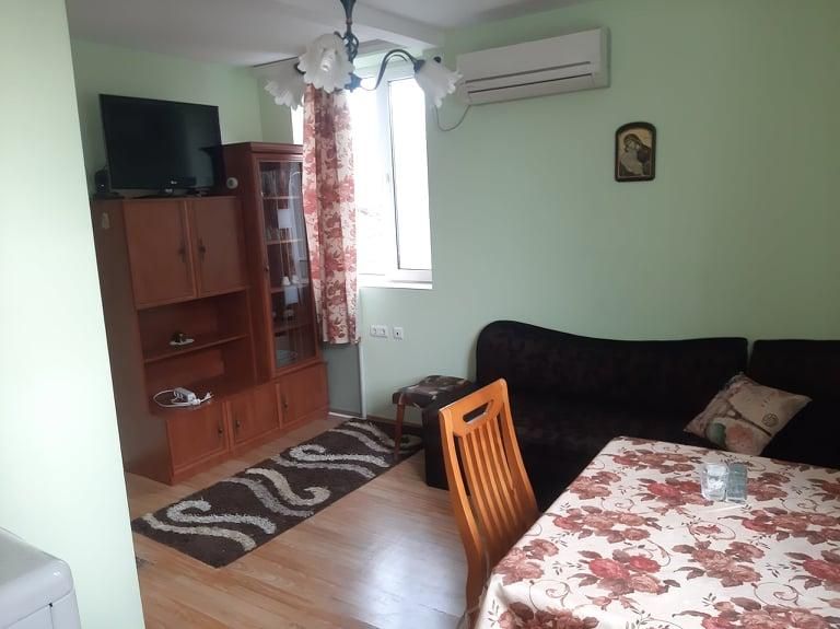 Дава се под наем Двустаен апартамент в Варна, Колхозен пазар - 50 кв.м за 325 € - Снимка #10