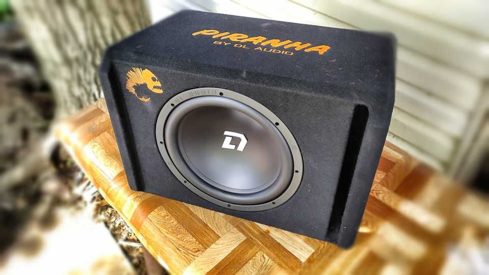 Сабвуфер DL Audio Piranha 12A