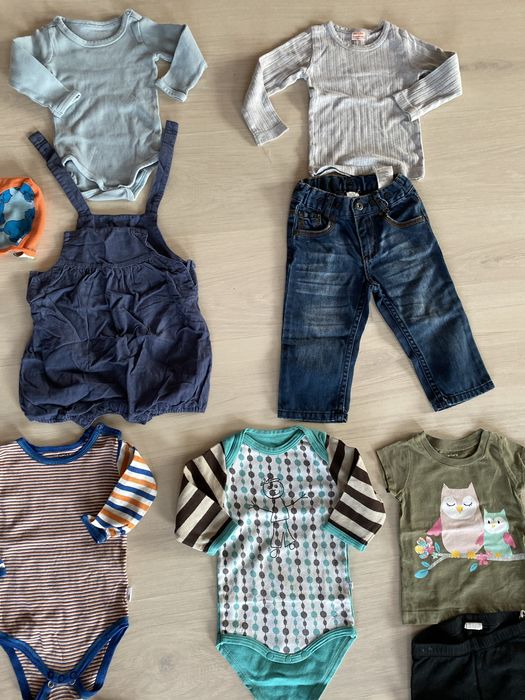 Vând lot haine băieți (4-6 luni) 68 cm.