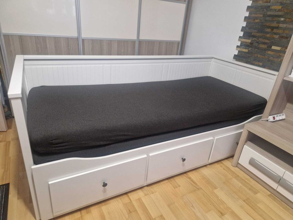 Divan Hemnes IKEA de VANZARE
