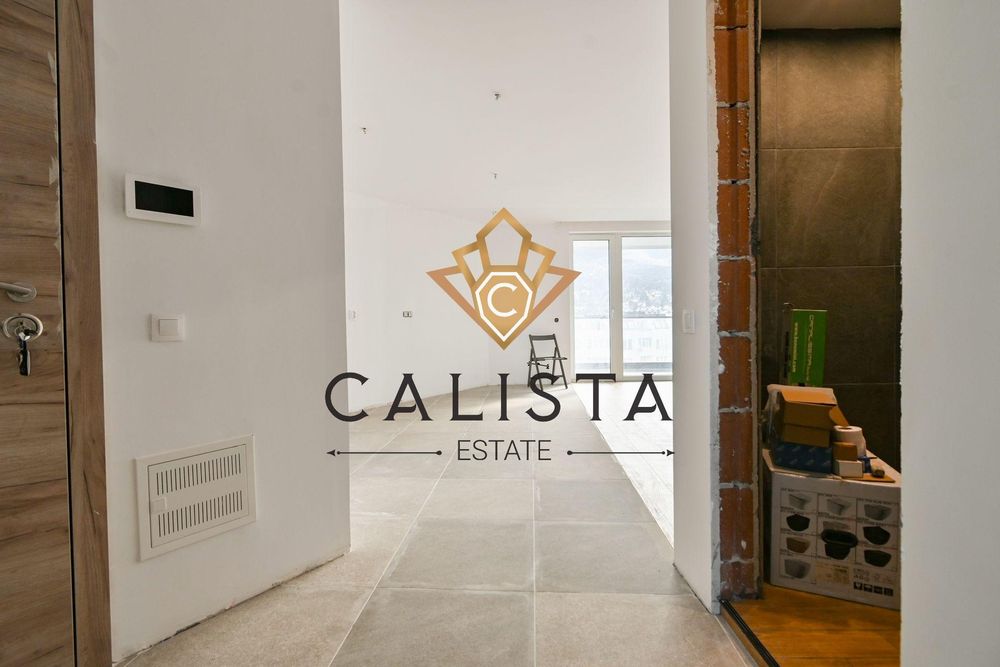 Тристаен апартамент за продажба в ж.к. Карпузица, 2106418