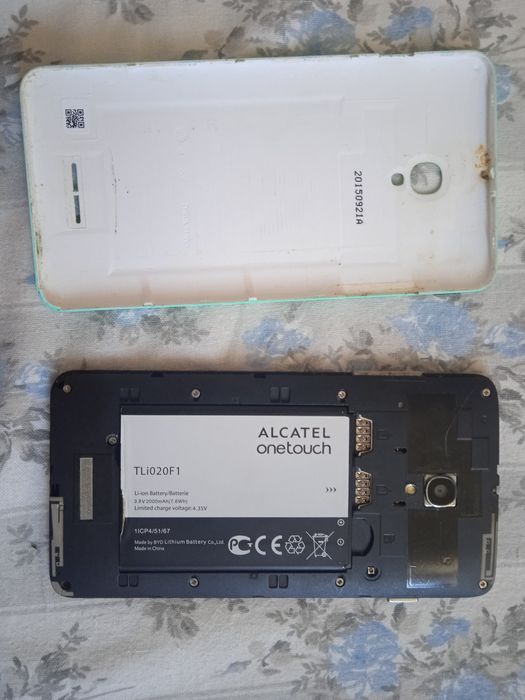 Продам телефон на запчасти