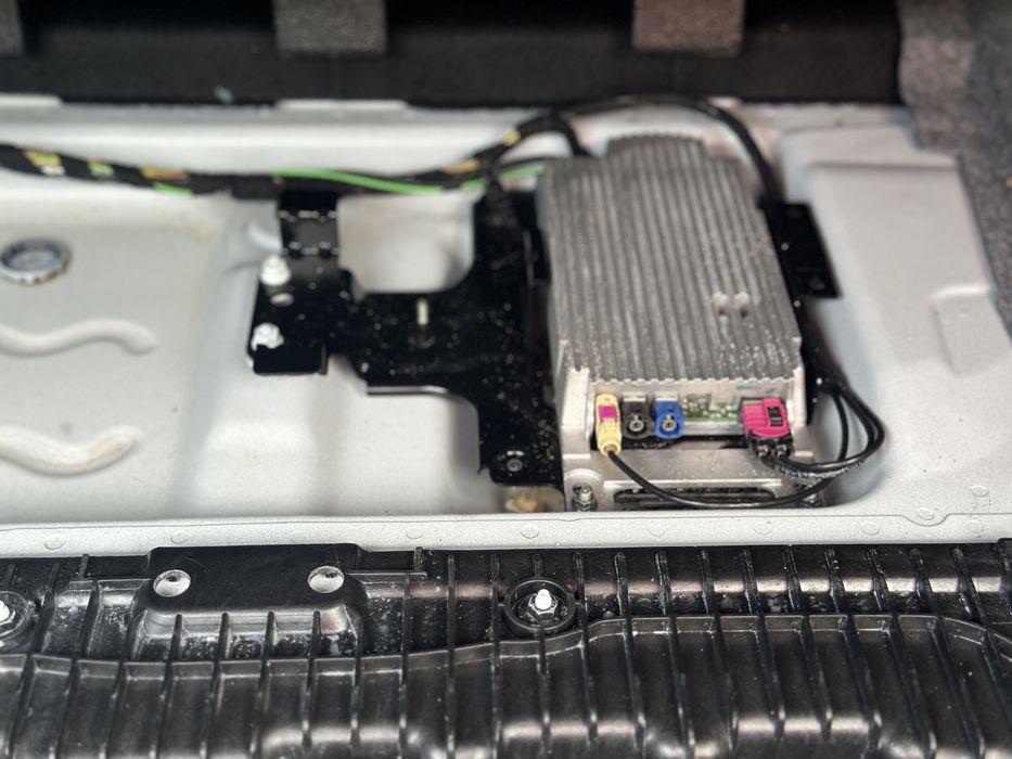 Navigatie CIC Mare bmw e90 e91 e92 e93 combox bmw e90 e70 e71 e60 e92