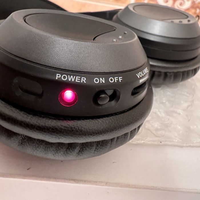 Наушники универсальные безпроводные