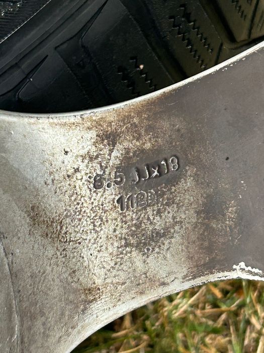 Гуми с джанти 18