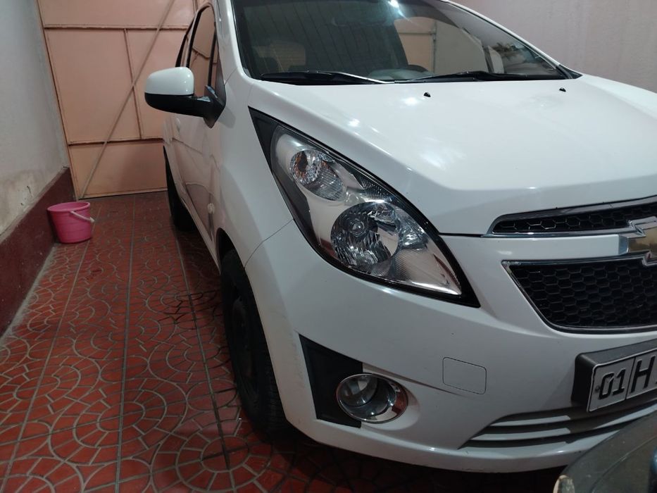 Spark moshina sotladi 1.25 mator idyal xollada