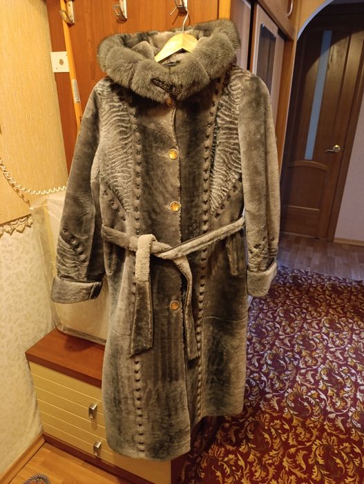 Продам шубы бу в хорошем состоянии