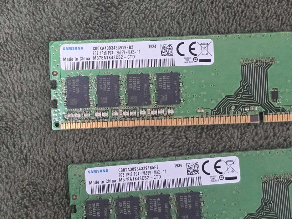 Set 2 module RAM Samsung 16GB DDR4 2666MHz (2x8GB) pentru PC