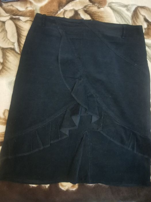 Fuste negre  stofa