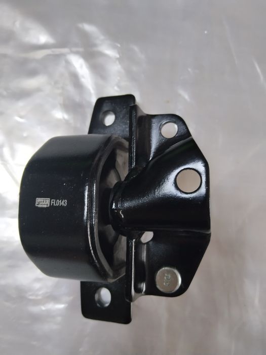 Подушки двигателя на ниссан