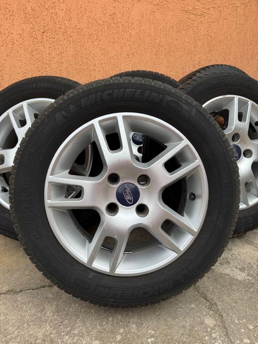 Jante si cauciucuri vara ford focus 2004