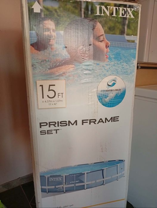 Piscina exterioara