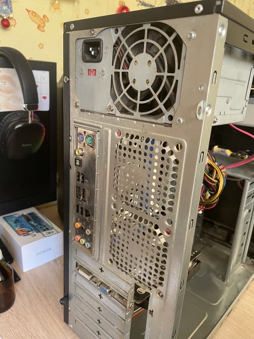 Продам системный блок на разбор