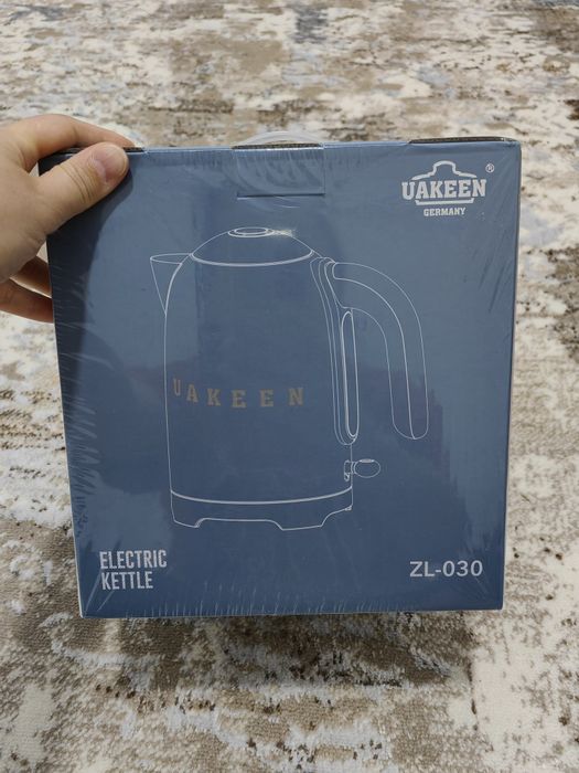 Продаётся новый чайник uakeen