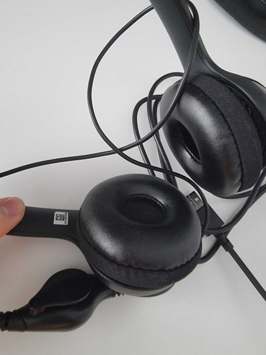 Casti logitech noi