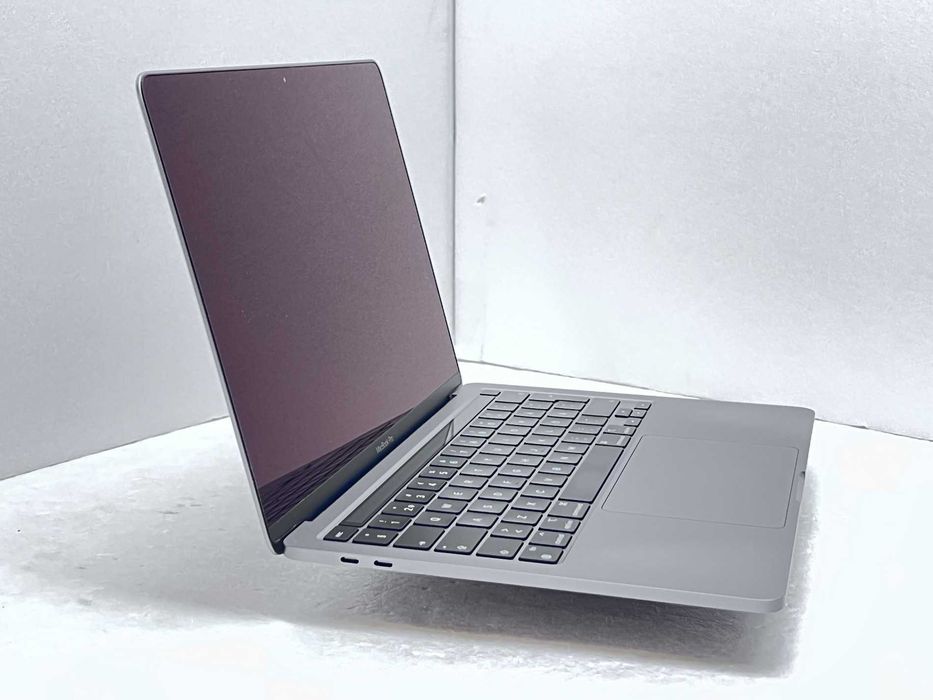 Реновиран лаптоп Apple MacBookPro 17.1 13.3" M1 16GB 500GB