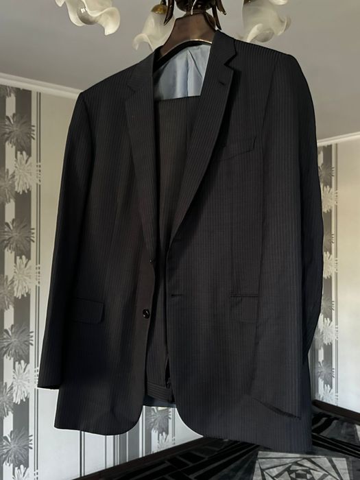 Мужской костюм Brioni