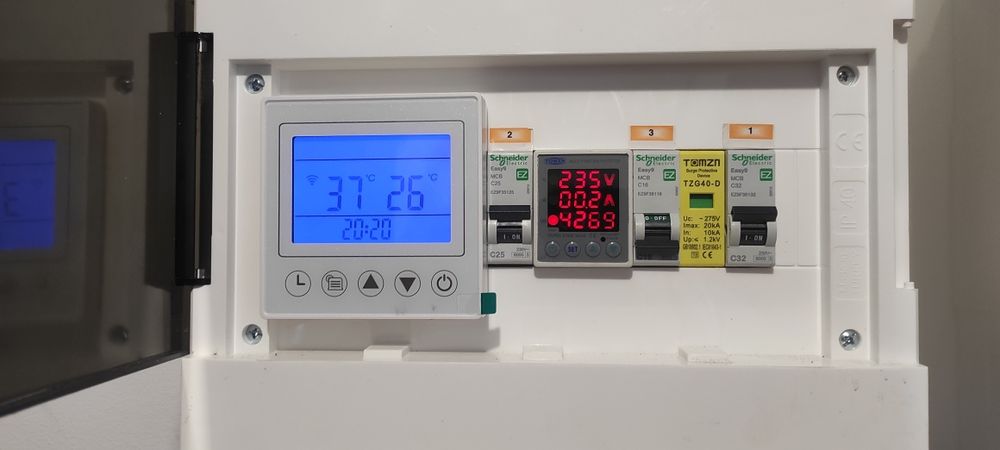 Термопомпа въздух вода 10 kw - сплит.