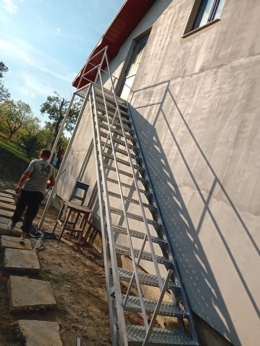 Scara metalica zincata 7m l