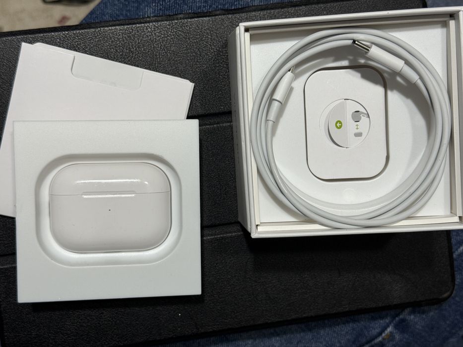 Airpods pro 2 lightning слушалки