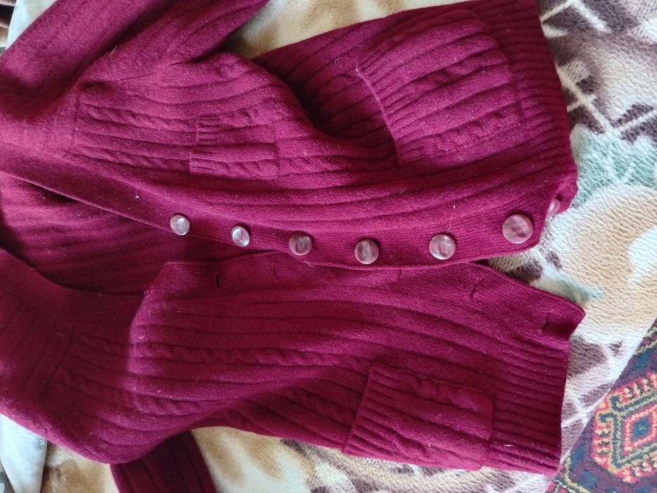 Отдам много вещей за 10ку