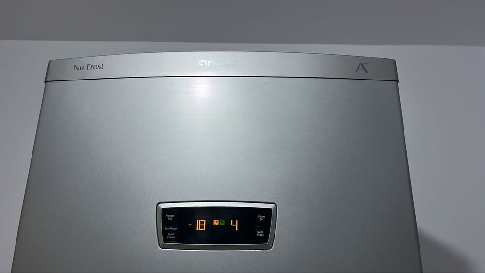 Frigider Arctic A+ No frost