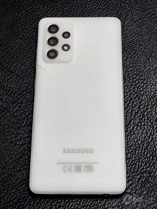 Samsung Galaxy A52