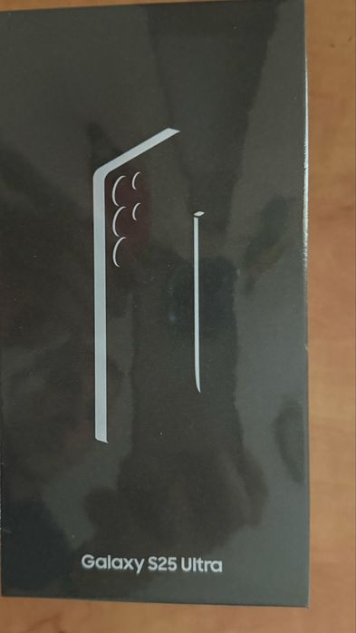 Чисто НОВ -  Samsung Galaxy S25 Ultra 1TB Titanium Black