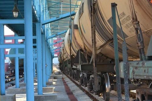 Действующей Нефт база.,