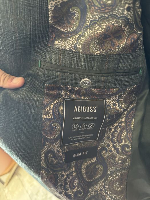 Продам пиджак agiboss