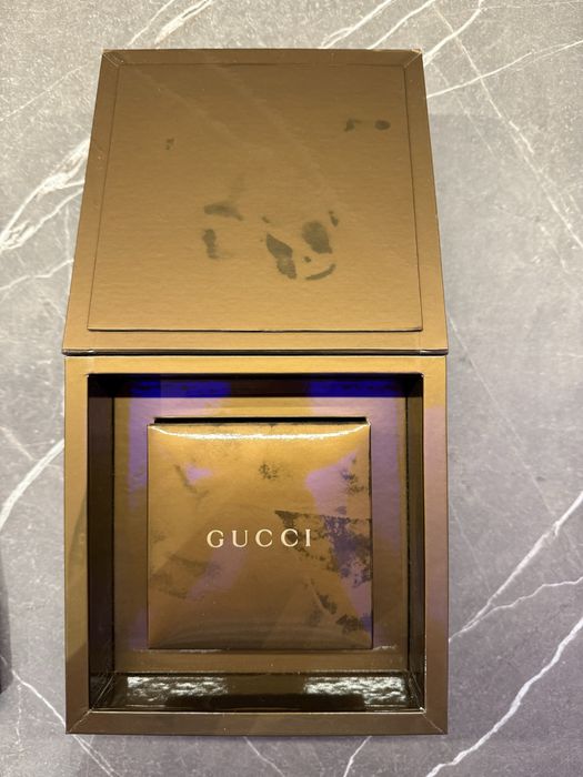 Чесовнок Гучи дамски стилен аксесоар за жени