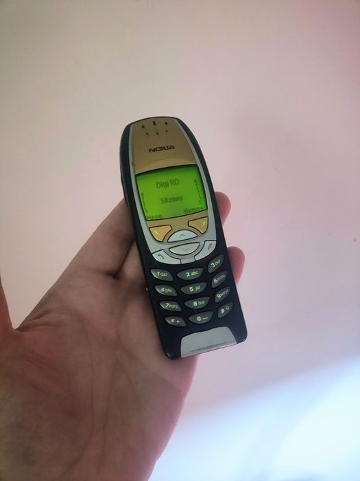 Nokia 6310 ( liber de rețea, stare foarte buna)
