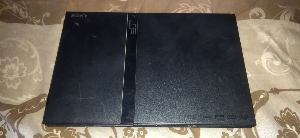 Sony PlayStation 2 slim