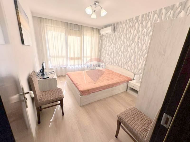 Дава се под наем Двустаен апартамент в Варна, Бизнес хотел - 60 кв.м за 765 € - Снимка #6