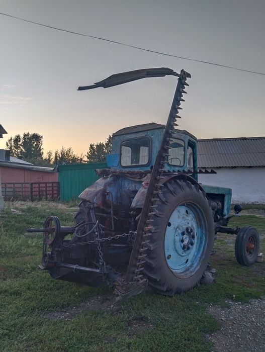 Трактор Т - 40, на ходу, + сенокосилка