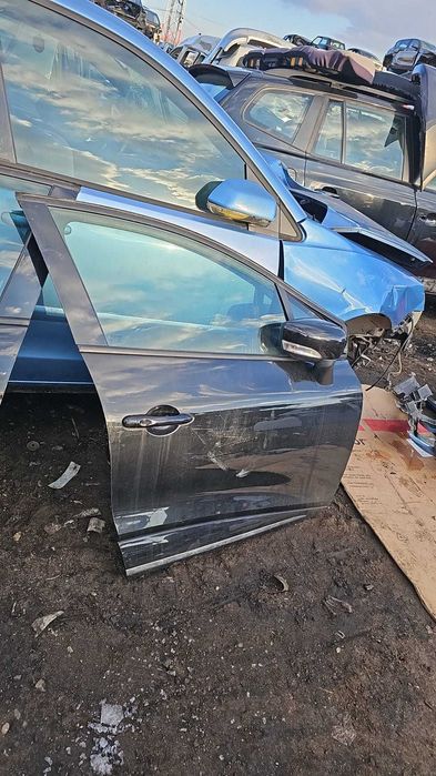Usa stanga/dreapta fata Renault Clio 4 an 2013