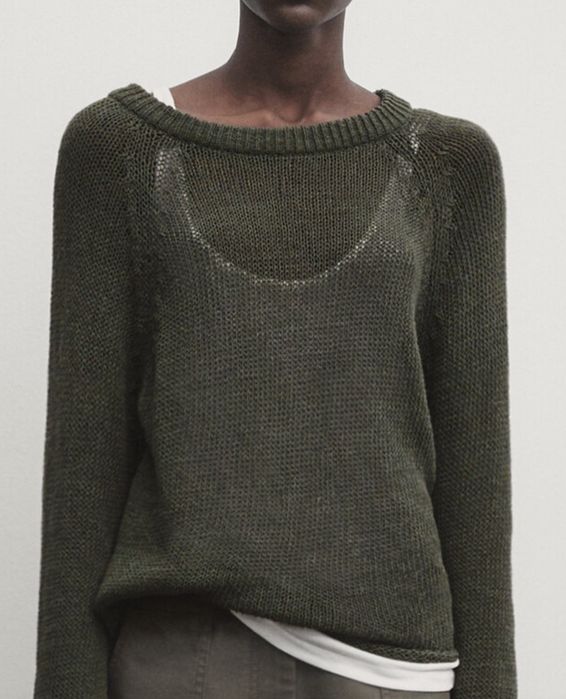 Прекрасный свитер на осень  от фирмы Massimo dytti размер S