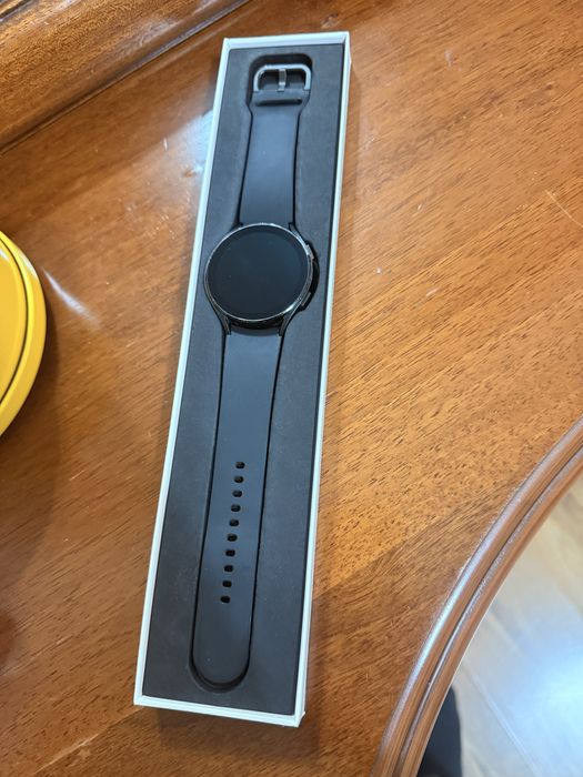 Samsung Galaxy watch 4 44mm